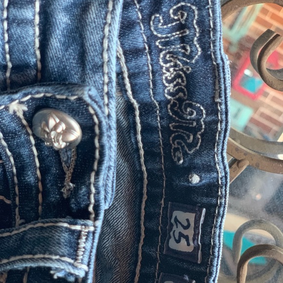 Miss Me Jeans Denim Shorts, jewel 💎 studs, lot of bling , soooo cute and hot 😉 - Picture 8 of 10